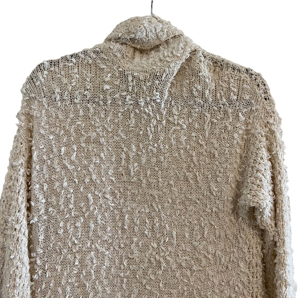 Akemi + Kin Anthropologie Fringe Knit Sweater Size Medium Cream - Picture 6 of 9